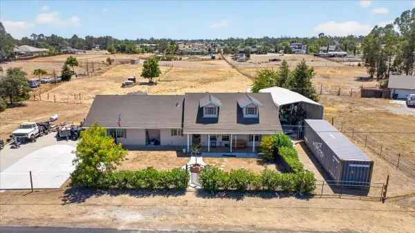 36692 Blanca Avenue, Madera, CA 93636
