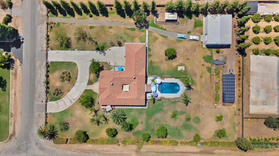 11934 E Harvard Avenue, Sanger, CA 93657 - #2