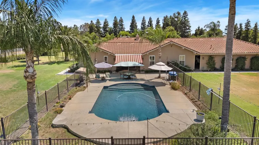 11934 E Harvard Avenue, Sanger, CA 93657 - #3