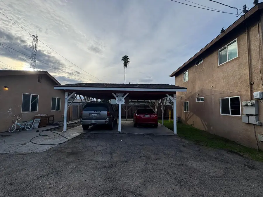 1250 E Vassar Avenue, Fresno, CA 93704 - #2