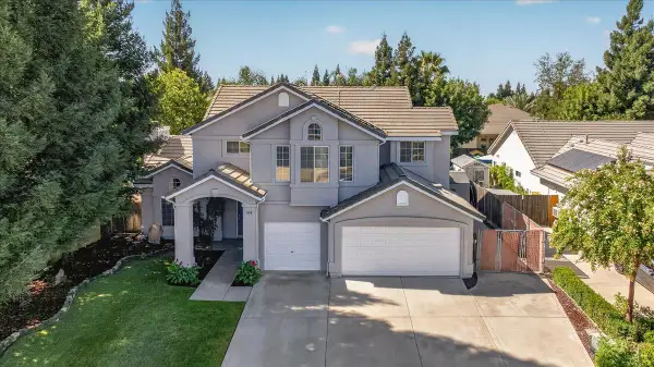 1888 El Paso Avenue, Clovis, CA 93611