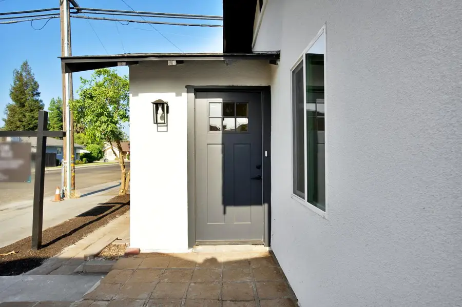 1910 Gaither Street, Selma, CA 93662 - #3