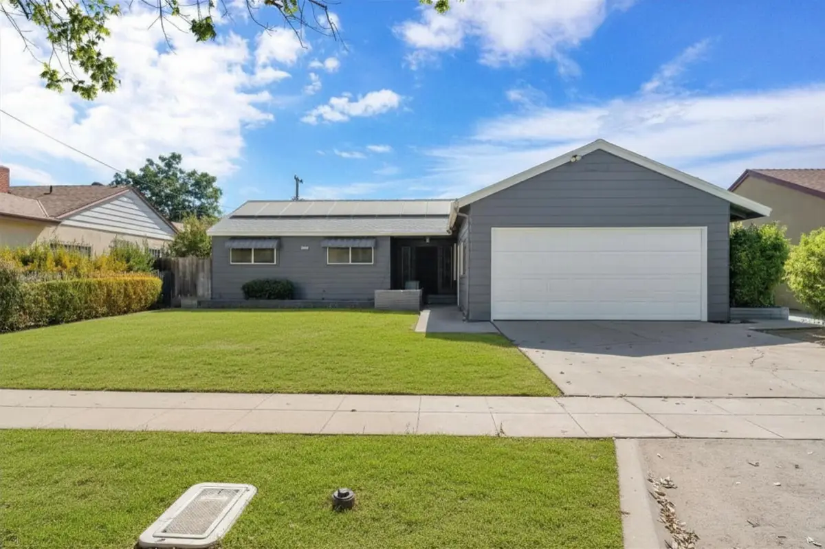 2673 S Lee Avenue, Fresno, CA 93706 - #1