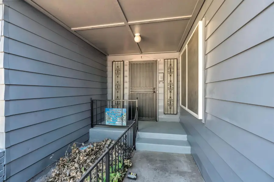 2673 S Lee Avenue, Fresno, CA 93706 - #2