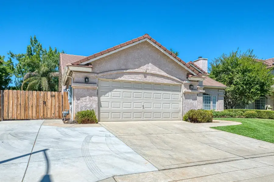 862 N Mcarthur, Clovis, CA 93611 - #3