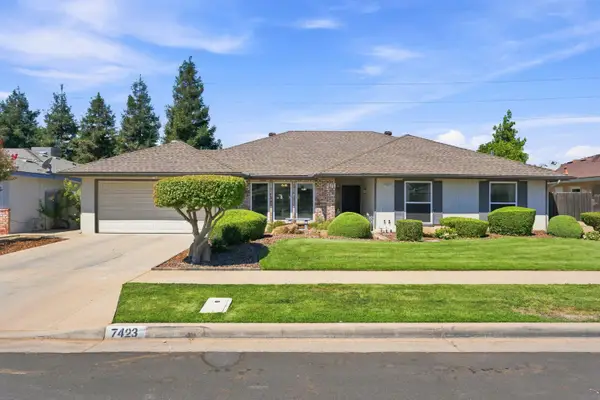 7423 N 4th Street, Fresno, CA 93720