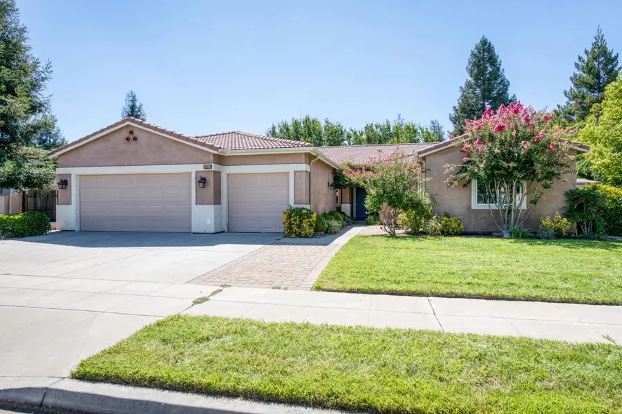 1926 Park Avenue, Clovis, CA 93611 - #3