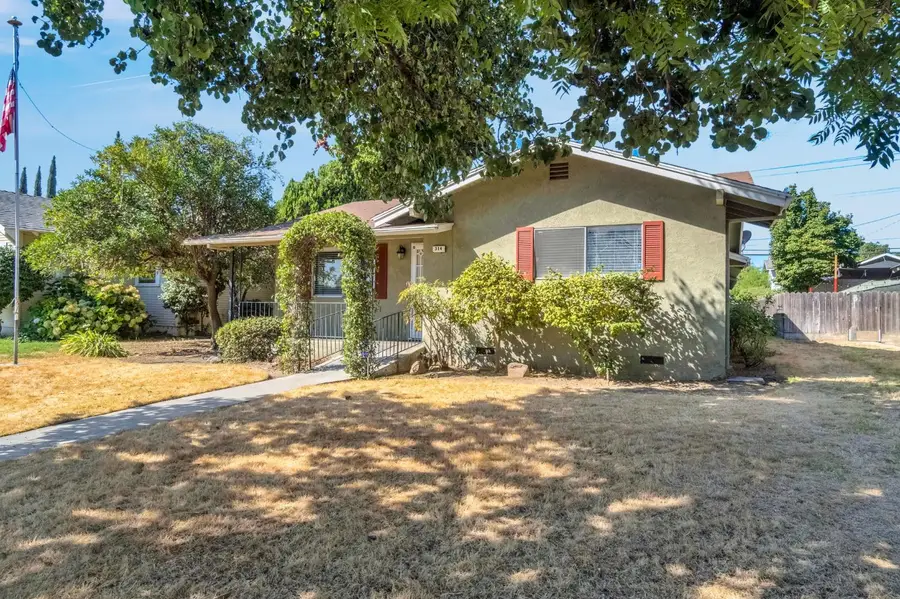 314 N 5th Street, Fowler, CA 93625 - #3