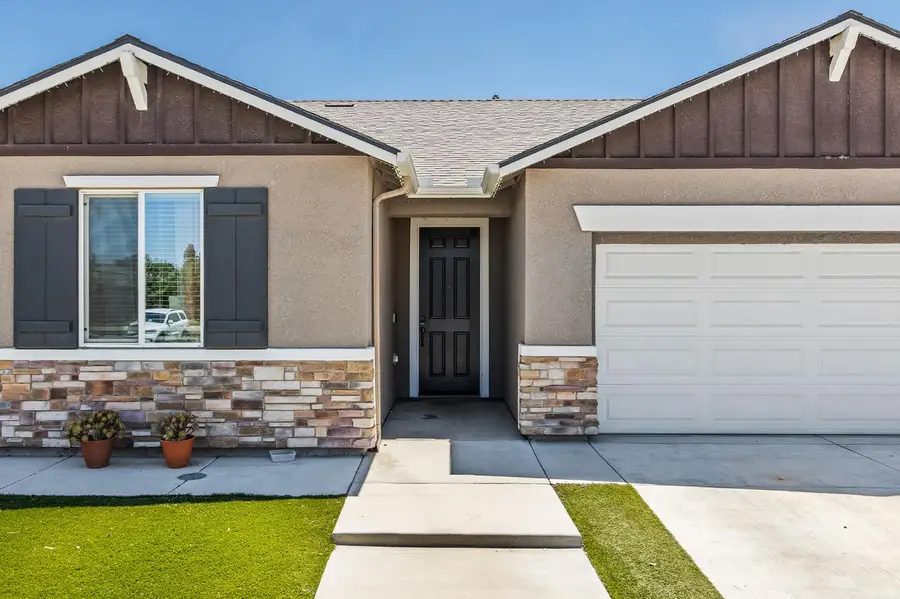 3541 E Laura, Visalia, CA 93292 - #2