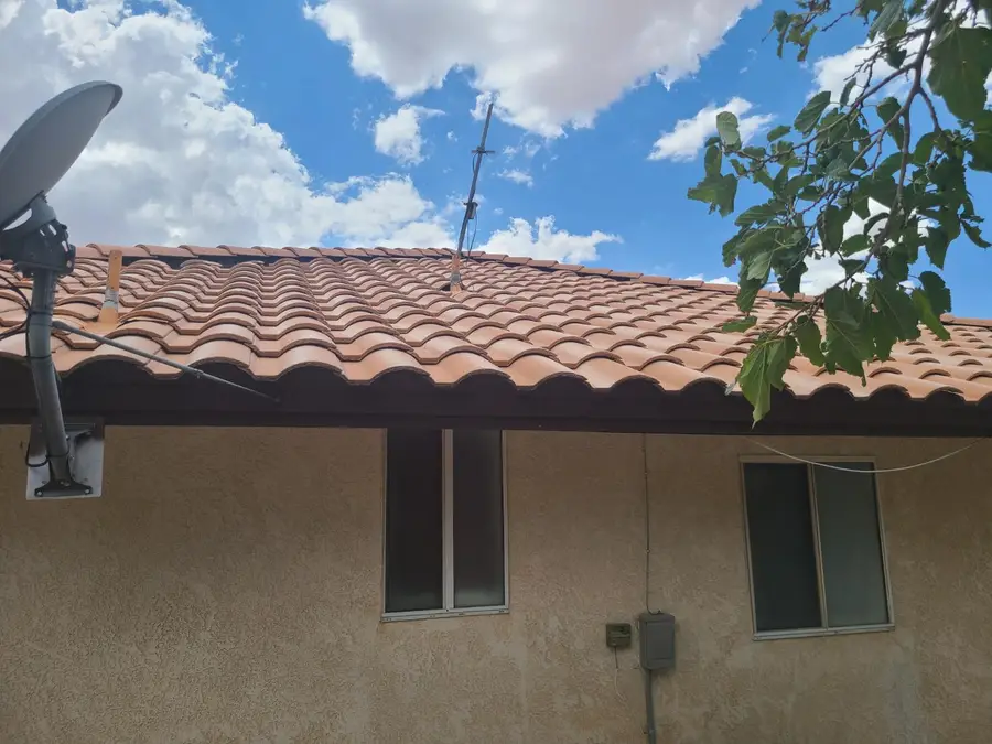 26275 Rancho. Street, Apple Valley, CA 92308 - #2