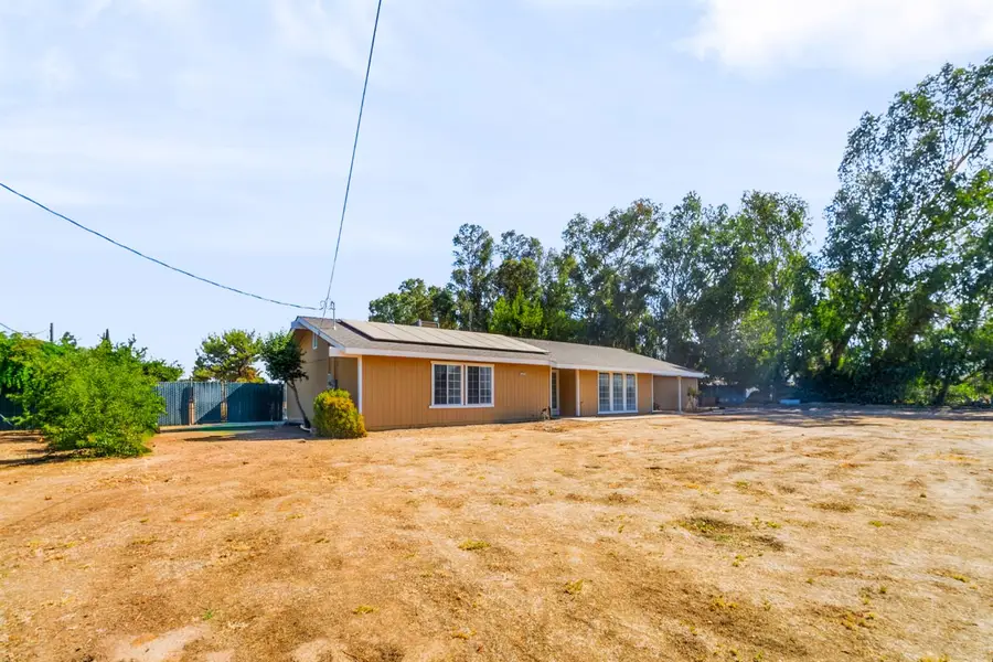 6282 W Mckinley Avenue, Fresno, CA 93723 - #2