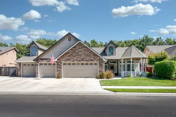 106 Moody Avenue, Clovis, CA 93619