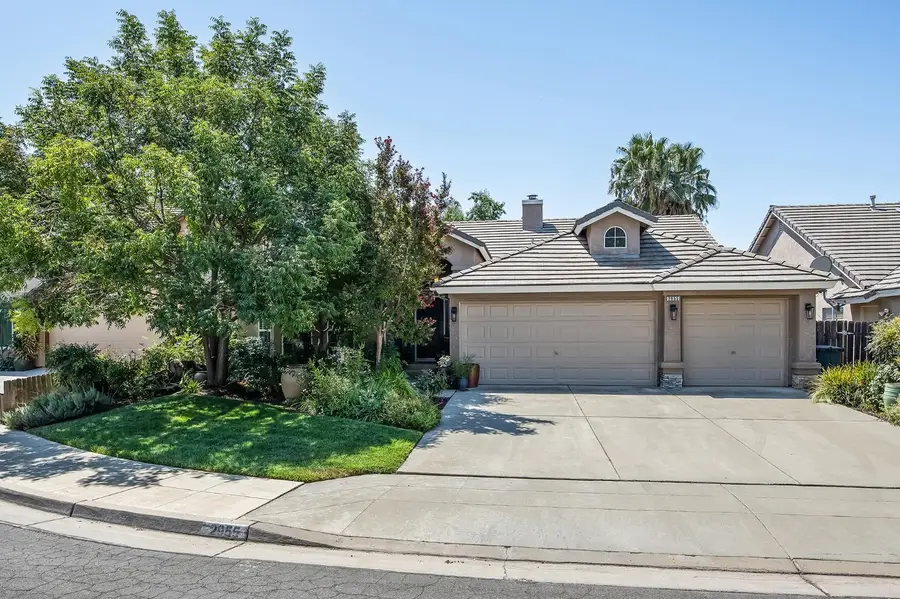 2955 E Pryor Drive, Fresno, CA 93720 - #2