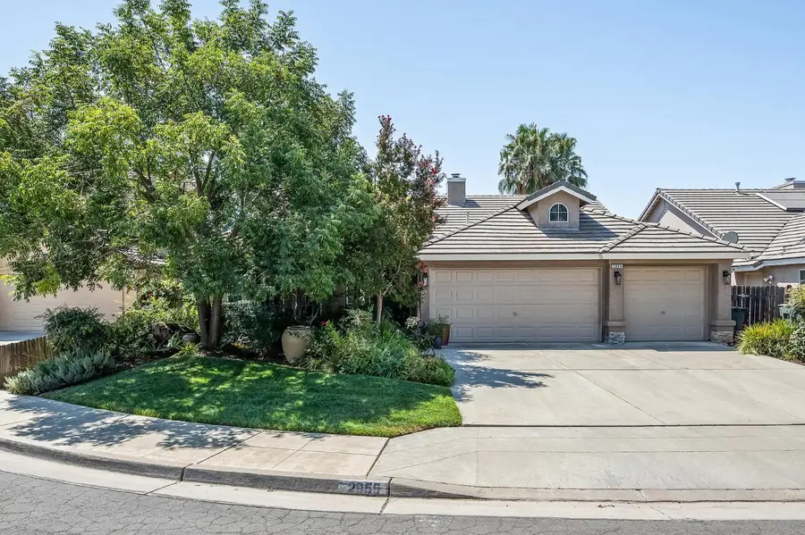 2955 E Pryor Drive, Fresno, CA 93720 - #3