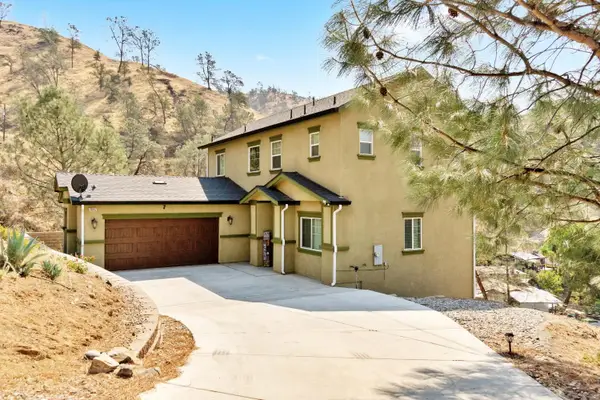 28047 Sky Lake Drive, Friant, CA 93626