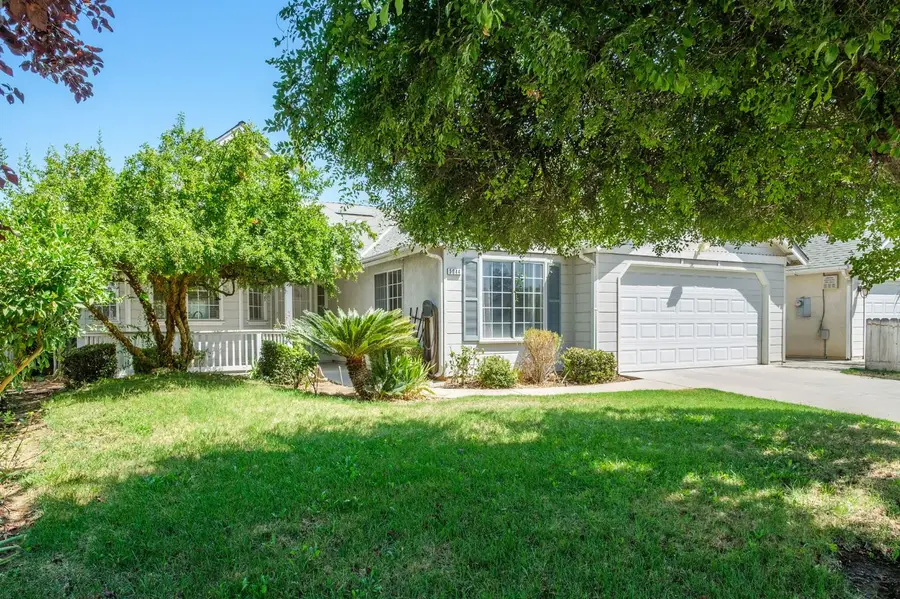 5044 W Roberts, Fresno, CA 93722 - #3