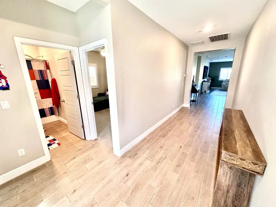 365 Sunset Dr S, Madera, CA 93636 - #3