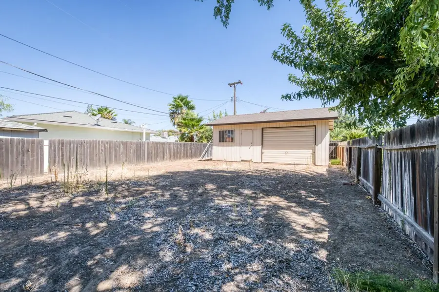 3909 N Cheryl Avenue, Fresno, CA 93705 - #3