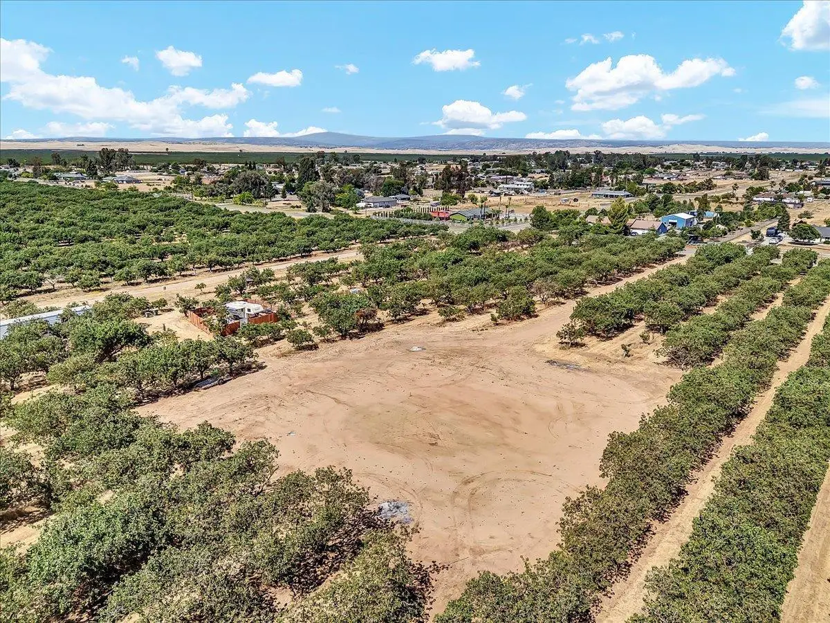 20468 Road 30, Madera, CA 93638 - #1