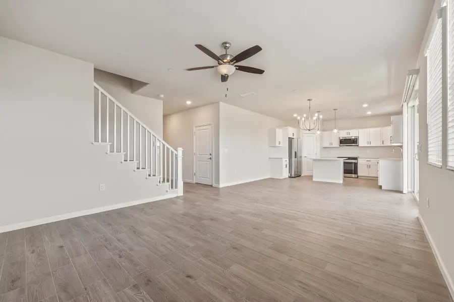 7114 W Ashcroft Avenue, Fresno, CA 93723 - #3