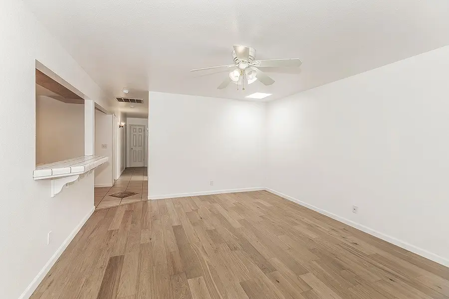 854 W Rialto Avenue, Clovis, CA 93612 - #3