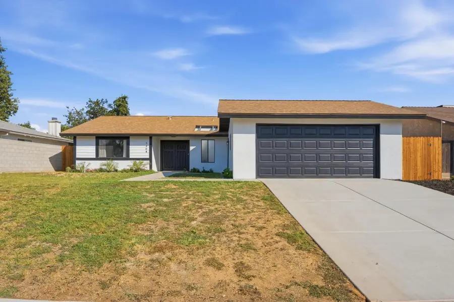 5408 N Salinas Avenue, Fresno, CA 93722 - #2