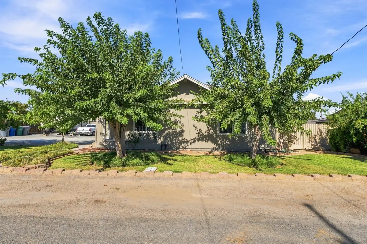 10840 Cedar Street, Armona, CA 93202 - #1