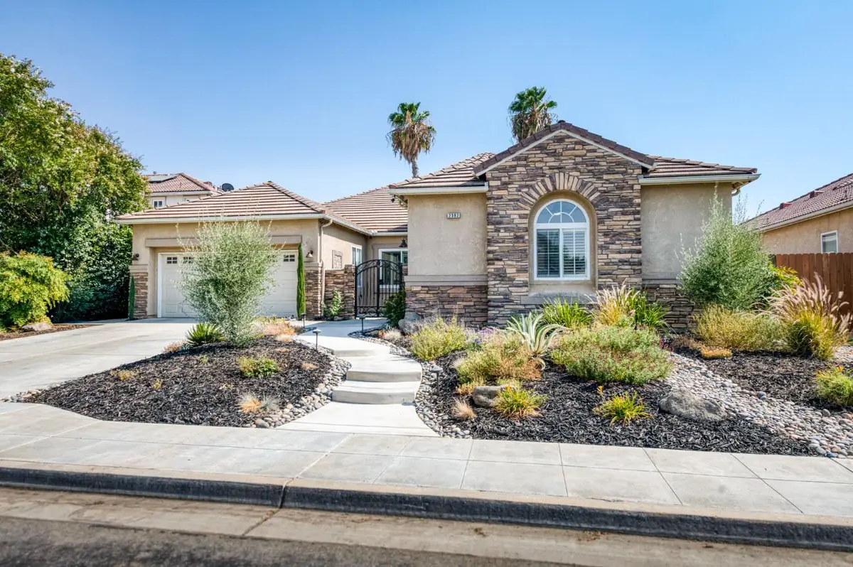 2392 Trenton, Clovis, CA 93619 - #1