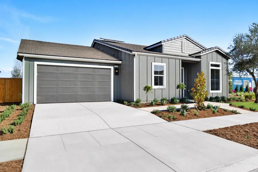 2283 N Argyle Avenue, Clovis, CA 93619 - #2