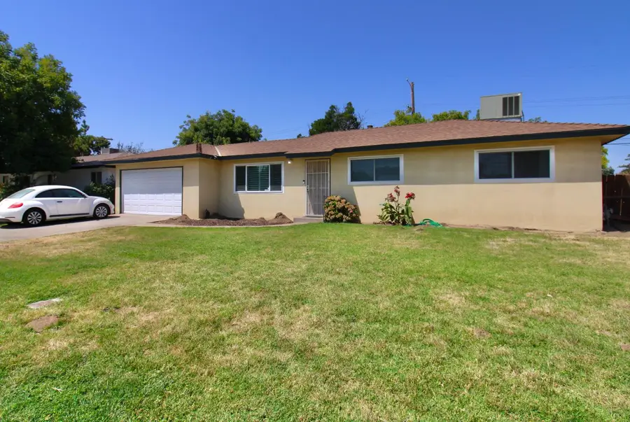 5609 E Tarpey Drive, Fresno, CA 93727 - #2