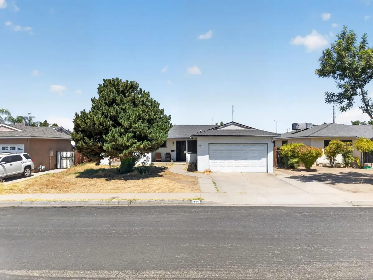 179 W Norwich Avenue, Clovis, CA 93612 - #1