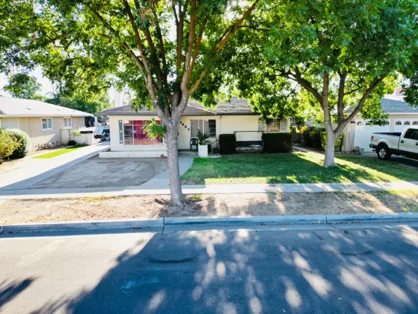 3653 N Hulbert Avenue, Fresno, CA 93705