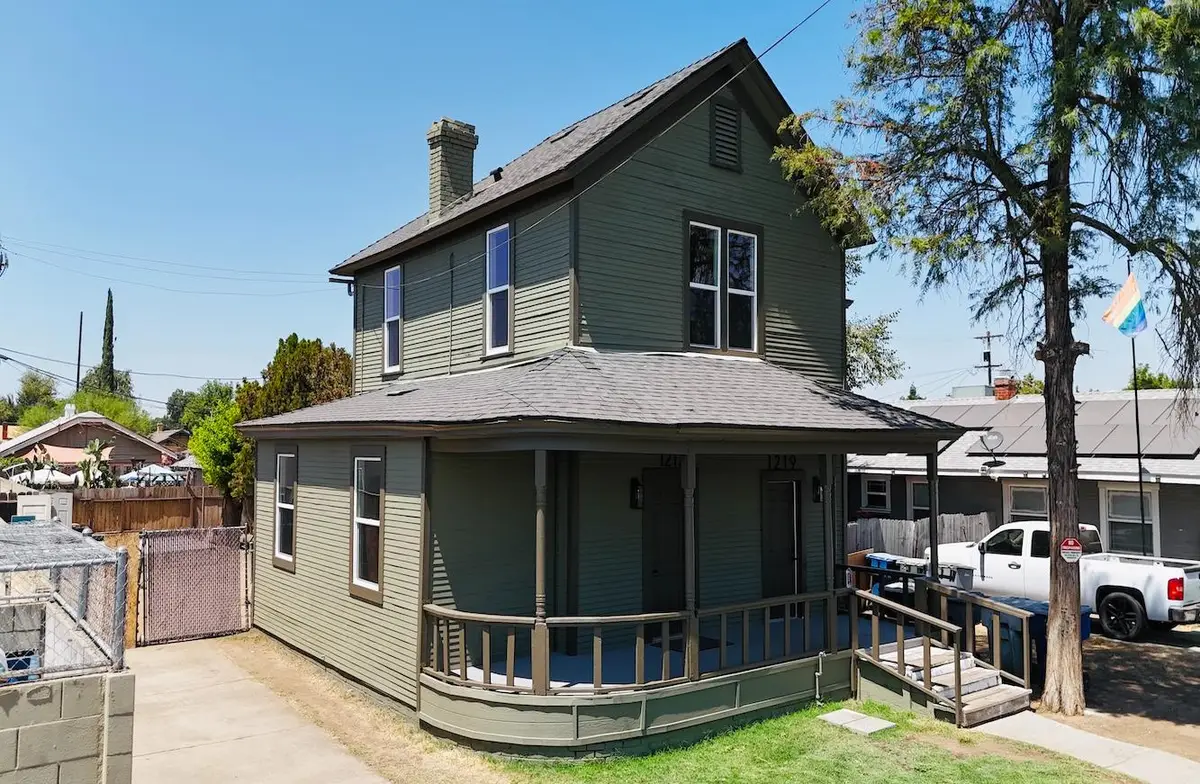 1217 N Palm Avenue, Fresno, CA 93728 - #1