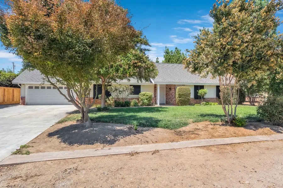 10784 Sierra View Street, Madera, CA 93636 - #2