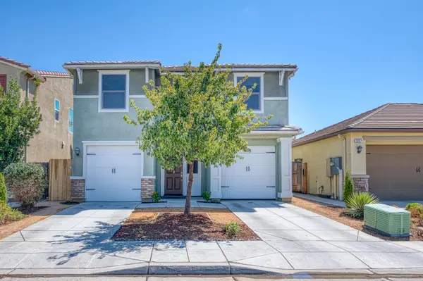 3257 Descanso, Clovis, CA 93619
