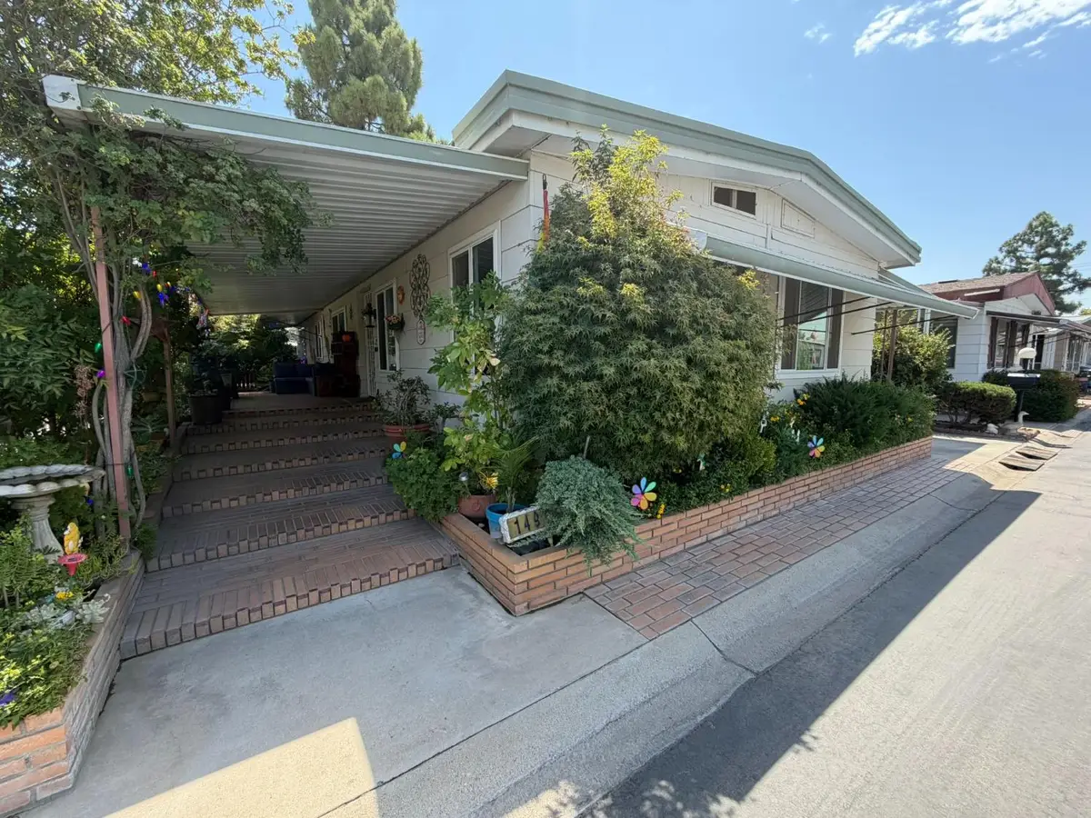 2706 W Ashlan Avenue, Fresno, CA 93705 - #1