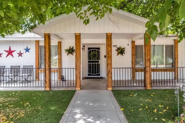 11975 Charlton Road, Madera, CA 93636