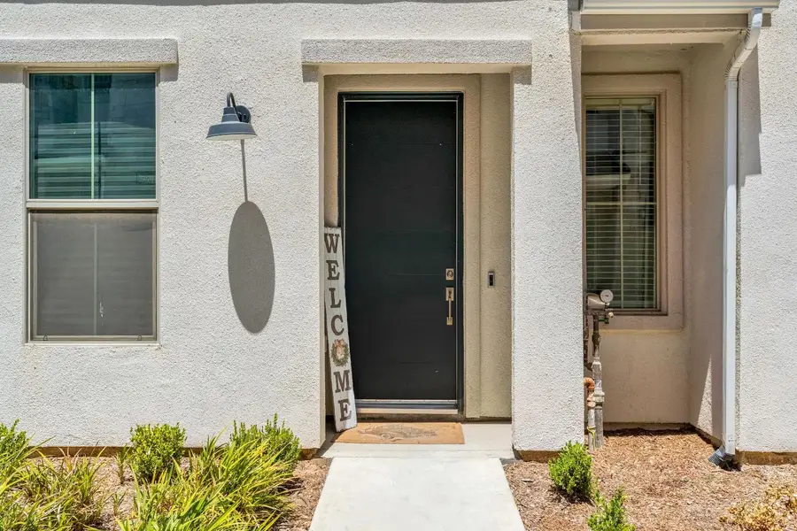 10964 N Honeysuckle Drive, Fresno, CA 93730 - #3