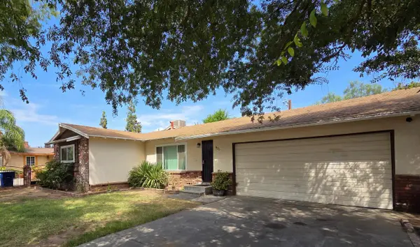 1423 S Whitney Avenue, Fresno, CA 93702