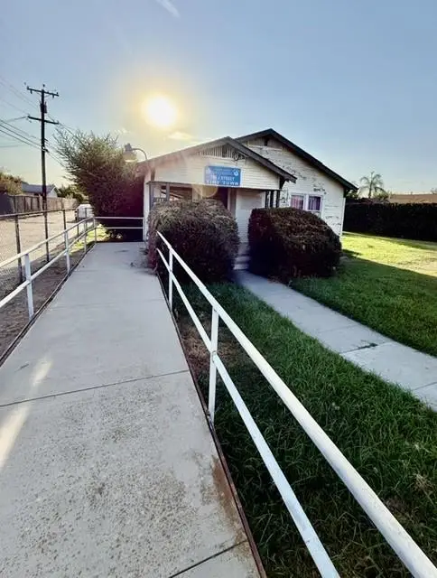 755 J Street, Parlier, CA 93648 - #3