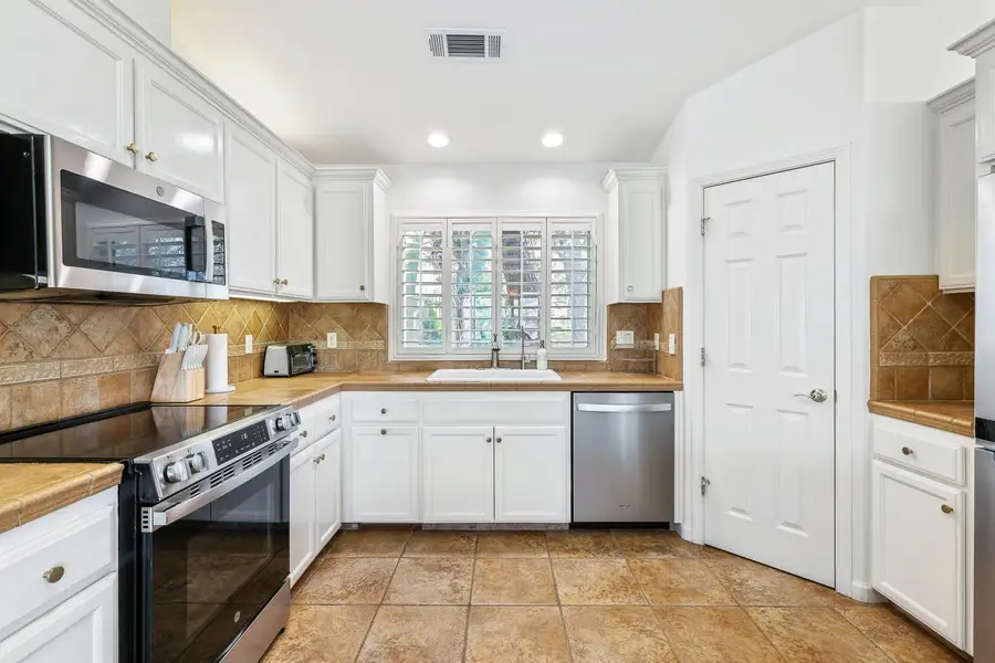 27427 Sky Harbour Road, Friant, CA 93626 - #3