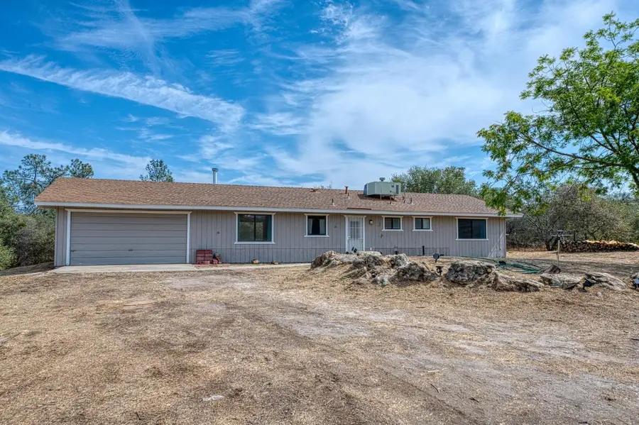 46592 Chukchansi Road, Coarsegold, CA 93614 - #2