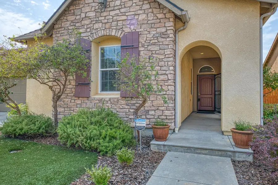 3748 Salem Lane, Clovis, CA 93619 - #2