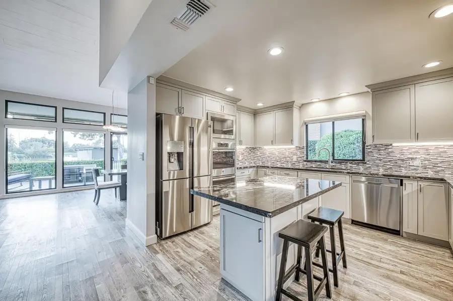3342 W Alluvial Avenue, Fresno, CA 93711 - #3