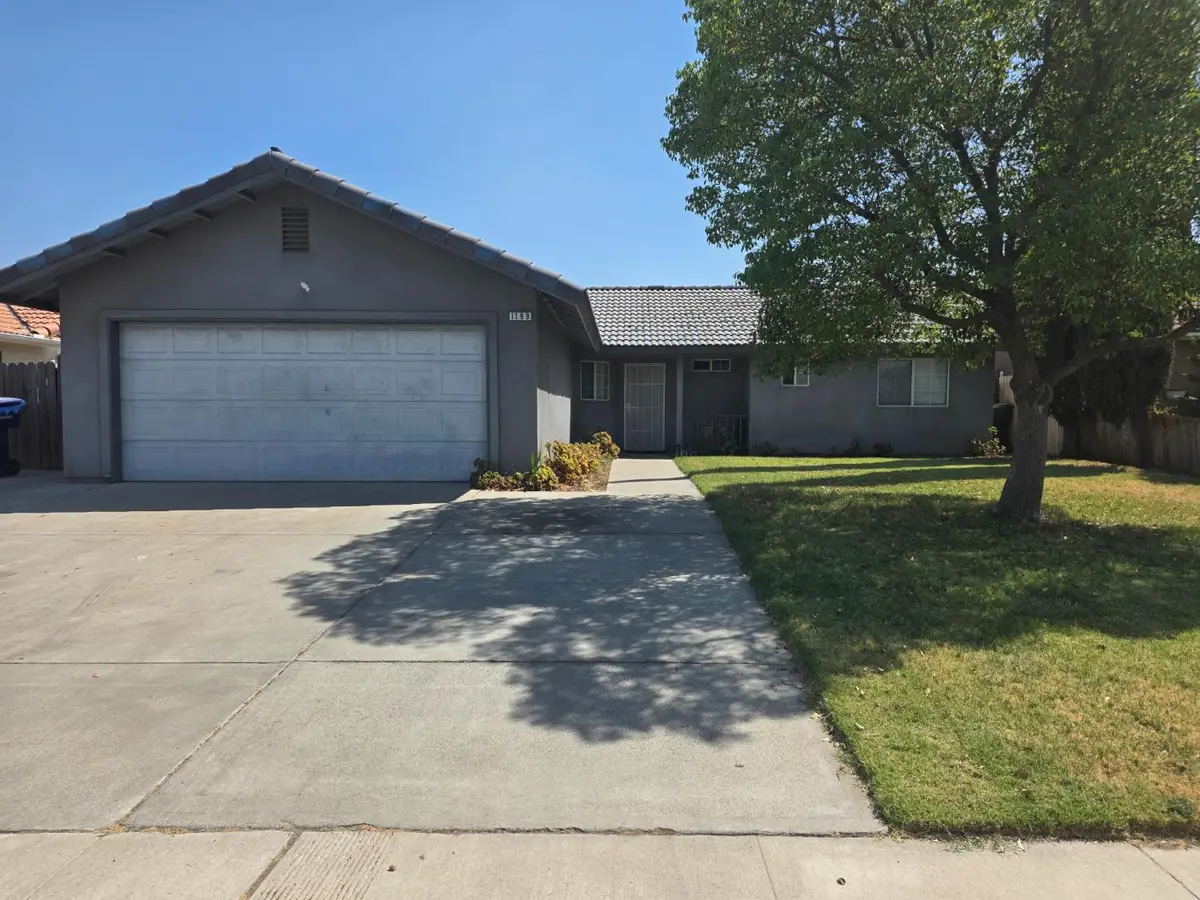 1199 Hawthorn Street, Hanford, CA 93230 - #1