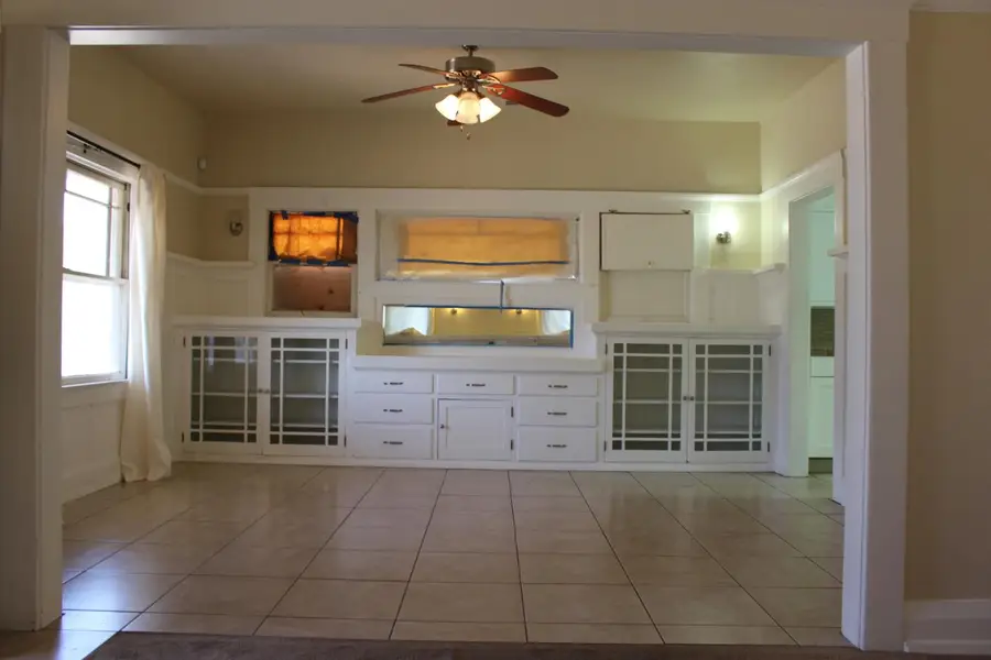 451 N Calaveras Street, Fresno, CA 93701 - #3