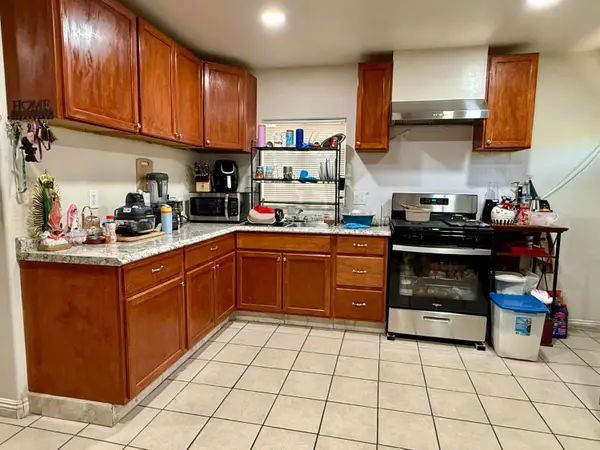 1118 N Augusta Street, Fresno, CA 93701