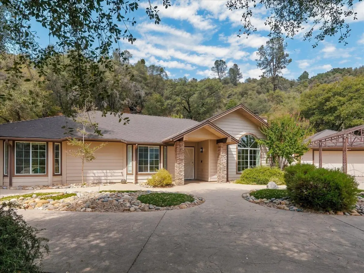 52171 Echo Valley View Court, Oakhurst, CA 93644 - #1