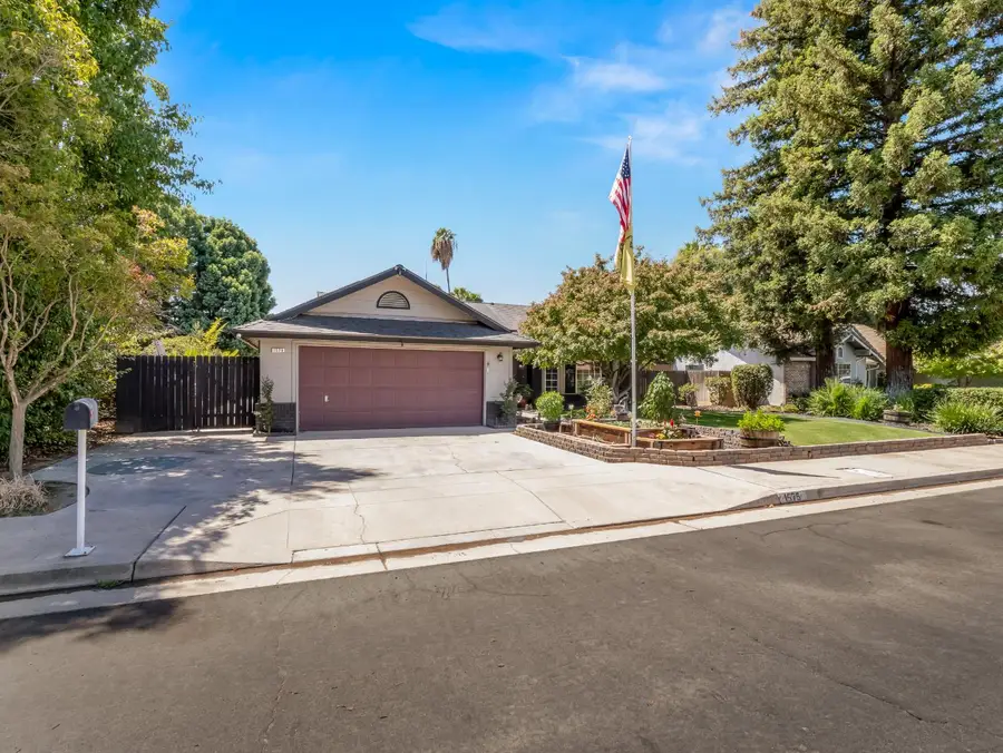 1575 E Niles, Fresno, CA 93720 - #2