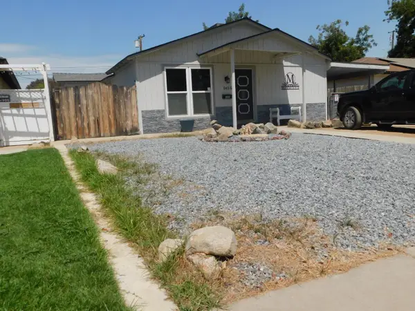 543 E Fountain Way, Fresno, CA 93704